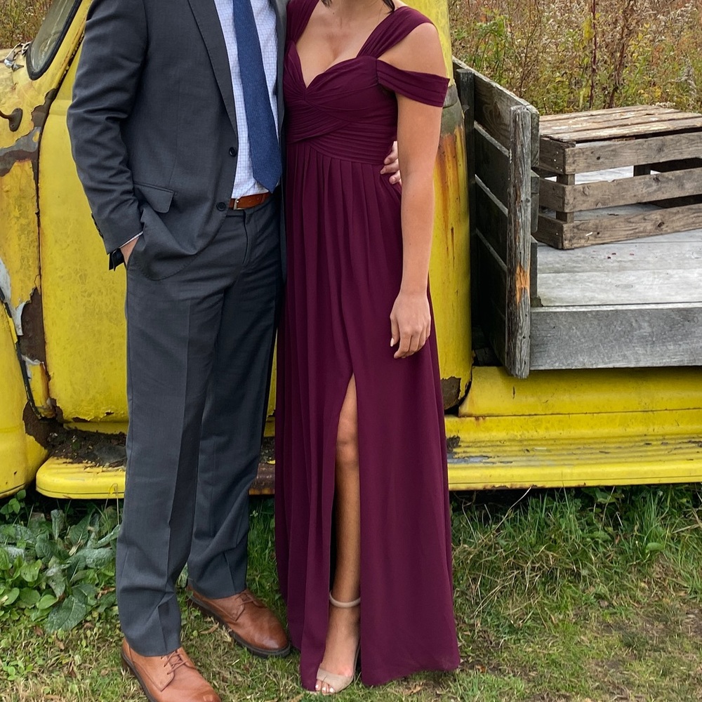 Lulu’s Burgundy Maxi Dress